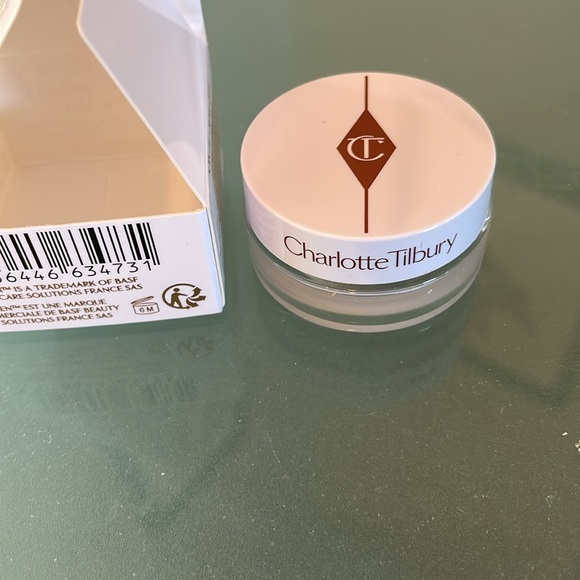 Charlotte Tilbury Other - Magic Water Cream - White